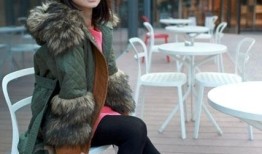 戚薇秋日短发新风尚 都市白领的率性街头演绎