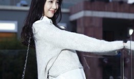 唐艺昕都市漫游光影间的灵动诗篇