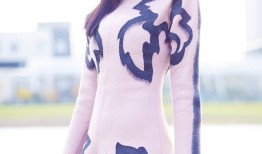 毛俊杰甜美公主风写真俏皮灵动尽显女神气质