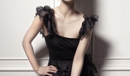 范冰冰香江光影之旅：从华美封面到自我宣言的蜕变