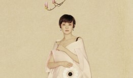 孙俪黑白复古写真宛若画中人 素雅光影演绎时光美学