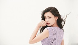 童菲梦幻写真宛若真人芭比 灵动演绎甜美与柔美