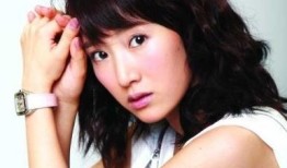 14岁女儿正脸首曝光，40岁李念近况震惊全网，当年“海藻”早已活成自己人生的大女主