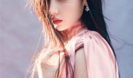 暗夜玫瑰绽放时 古力娜扎光影写真演绎冷艳美学