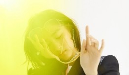 关晓彤风格蜕变记从国民闺女到时尚缪斯的进阶之路