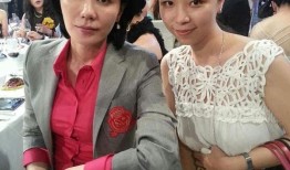 芭莎慈善夜定格王菲李亚鹏亲密瞬间 岁月流转公益初心不变