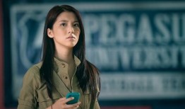 顶流双面人生：华晨宇凭啥一边赚翻一边被骂