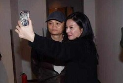 马云赵薇结婚？谣言背后谁在操控流量