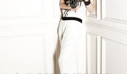 汤唯春日光影：干练纯粹间绽放迷人优雅