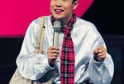 封神过后被骂三年，小沈阳原名曝光揭开转型困局